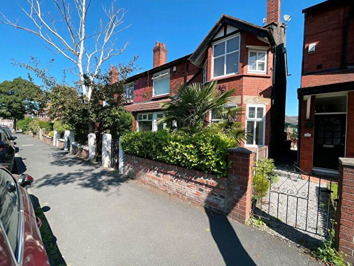 2 Bedroom End Of Terrace House To Rent In School Lane, Didsbury, M20