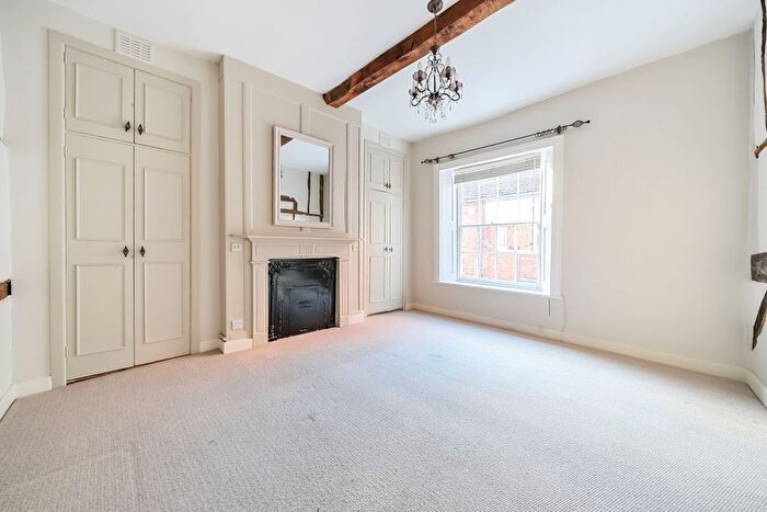 5 Bedroom Terraced House To Rent In Canon Street, Winchester, SO23