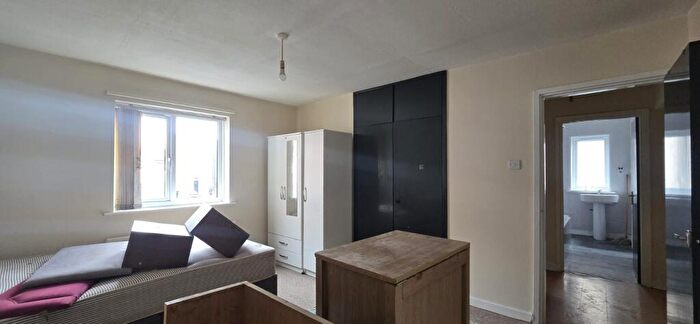 2 Bedroom Flat To Rent In Condercum Road, Fenham, NE4