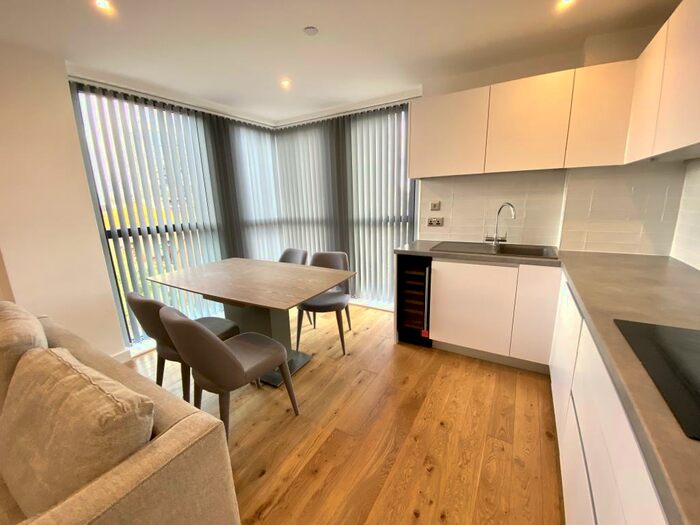 2 Bedroom Apartment To Rent In William Street, Birmingham, B15