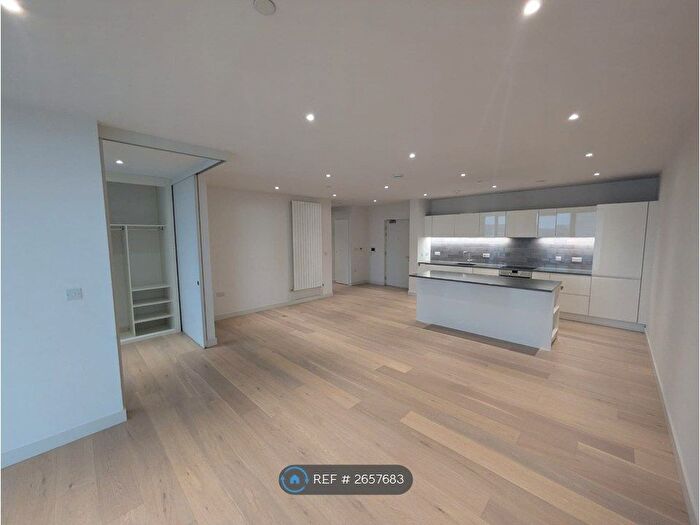 1 Bedroom Flat To Rent In Mercier Court, London, E16