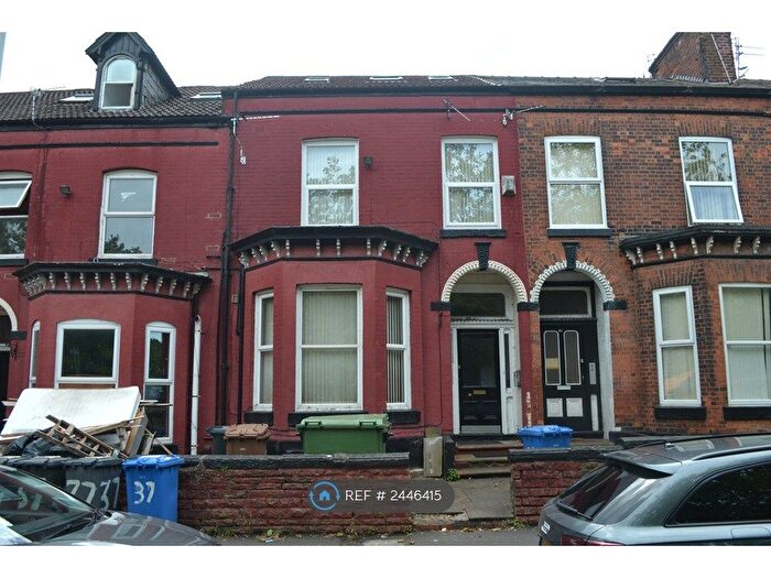 Studio To Rent In Bolton Road, Salford, M6