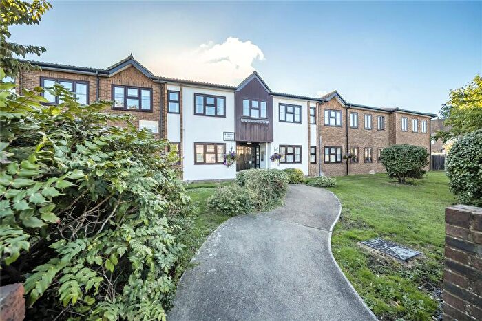 1 Bedroom Retirement Property For Sale In Beaumont Lodge, Addington Road, West Wickham, BR4