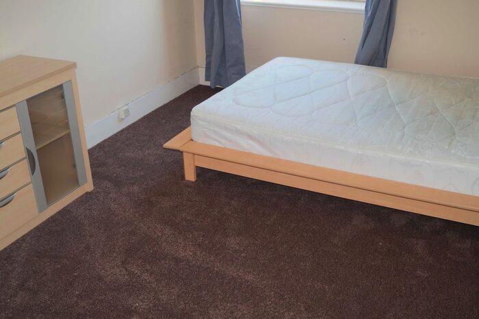 2 Bedroom Flat To Rent In Market Street, Aberdeen, AB11