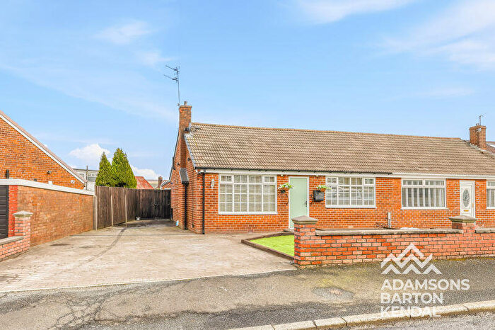3 Bedroom Bungalow For Sale In Bowland Grove, Milnrow, OL16