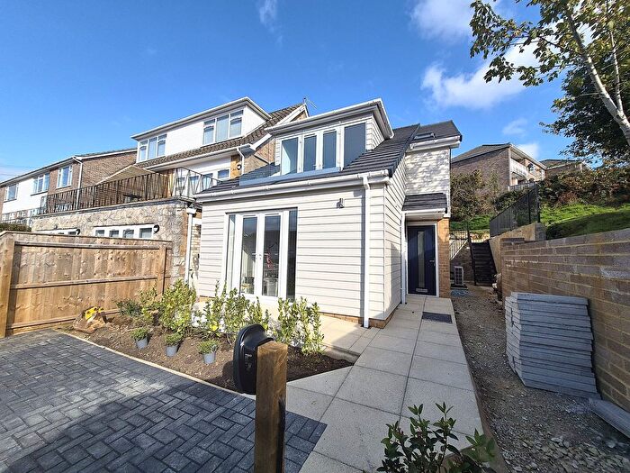 3 Bedroom Detached House For Sale In Haymoor Road, Oakdale, Poole, BH15