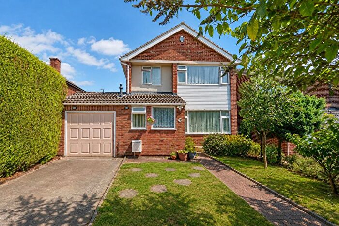 3 Bedroom Detached House For Sale In Bracadale Road, Nottingham, NG5
