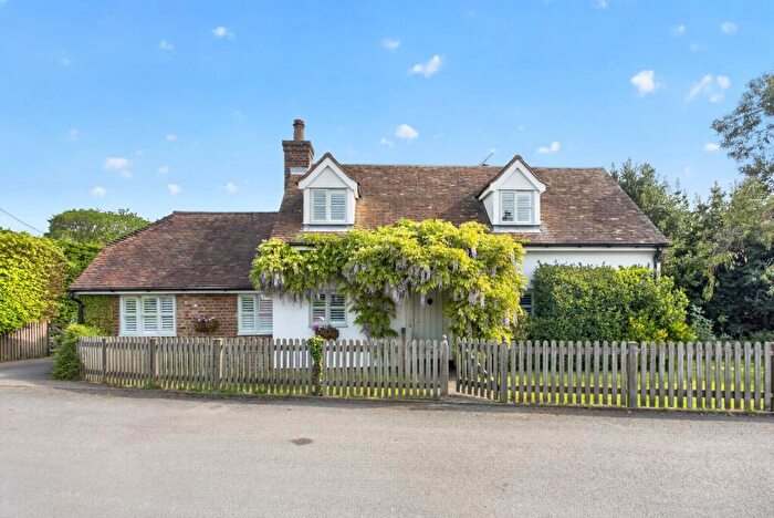 4 Bedroom Detached House For Sale In The Street, Finglesham, Deal, Kent, CT14
