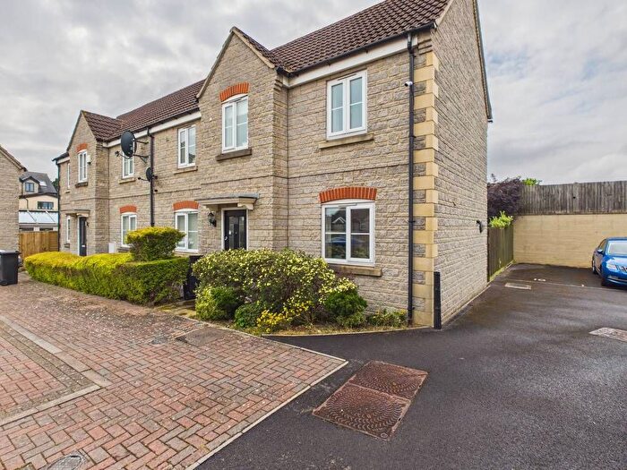 3 Bedroom Semi-Detached House For Sale In Station Court, Kingswood, Bristol, BS15