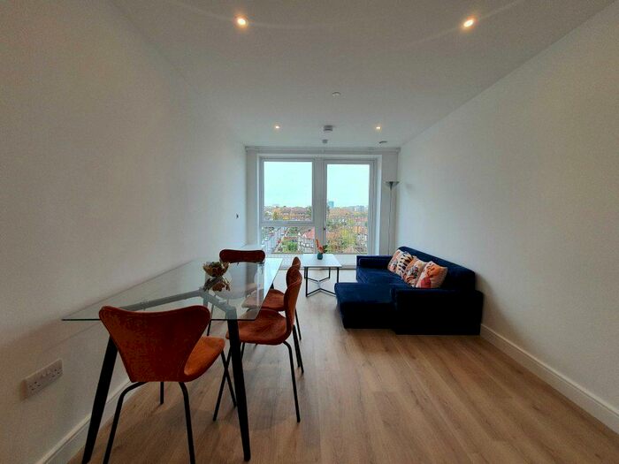 2 Bedroom Flat To Rent In Wembley &# Bed Flat, HA0