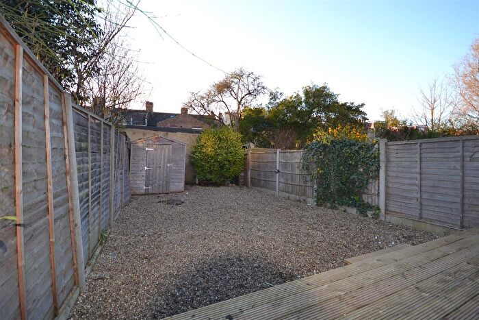 5 Bedroom Terraced House To Rent In King Edward Road, London, E17