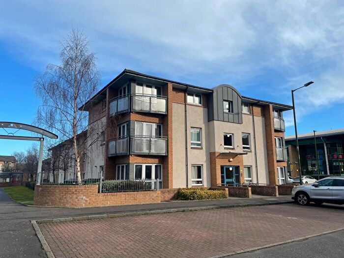 2 Bedroom Flat To Rent In /, Saughton Mains Street, Edinburgh, EH11