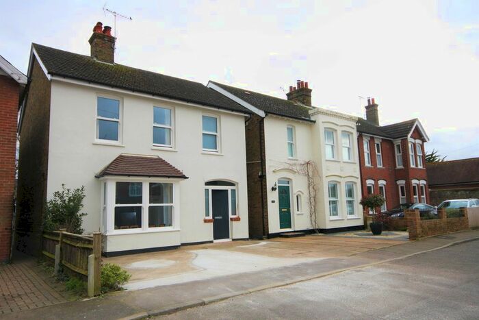 3 Bedroom Detached House To Rent In Church Path, Deal, Kent, CT14