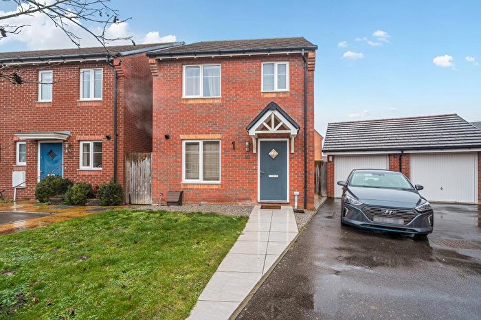 3 Bedroom Detached House For Sale In Wynton Close, Didcot, OX11