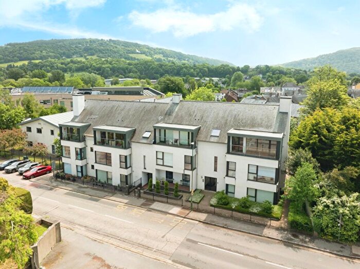 2 Bedroom Apartment For Sale In Dixton Road, Monmouth, NP25