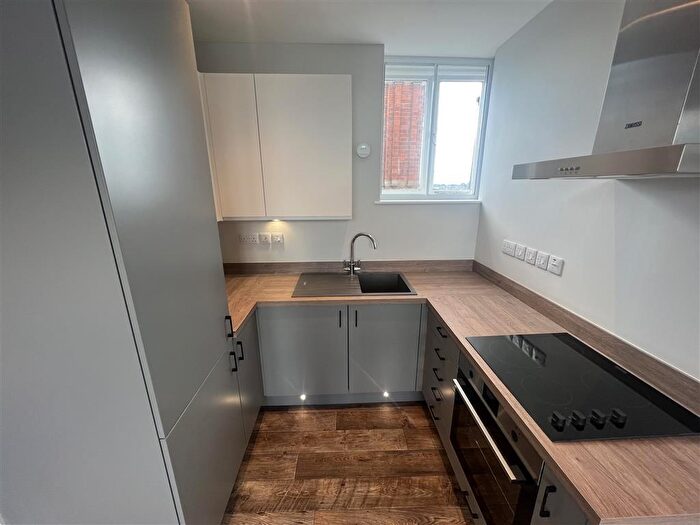 1 Bedroom Apartment To Rent In New Street, Burton-On-Trent, DE14