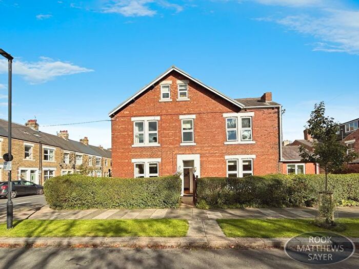3 Bedroom End Terrace House For Sale In North Avenue, Newcastle Upon Tyne, NE3