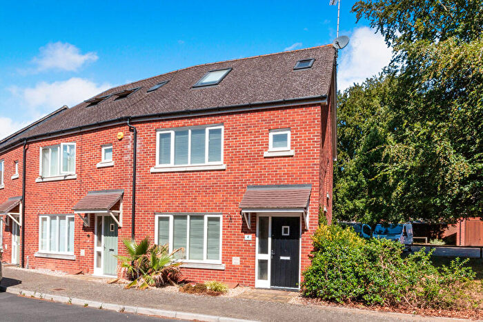 3 Bedroom Semi-Detached House To Rent In Basswood Drive, Basingstoke, Hampshire, RG24