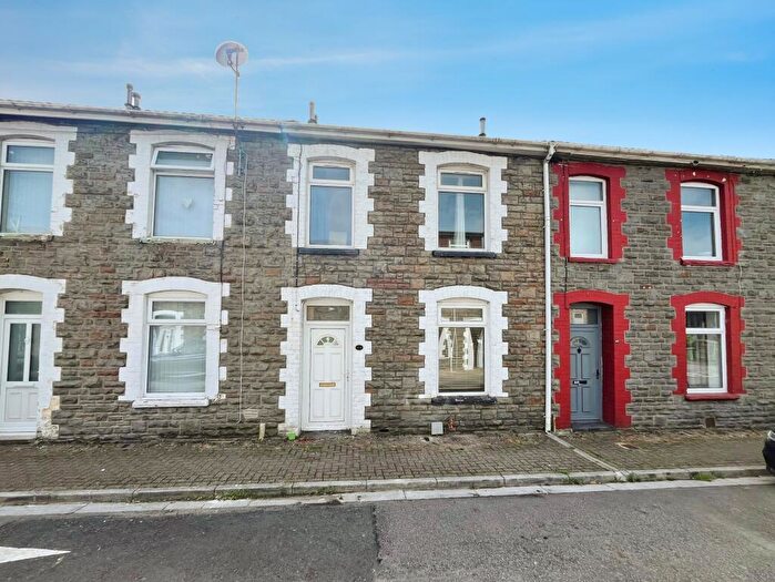 2 Bedroom House To Rent In Bassett Street, Pontypridd, CF37