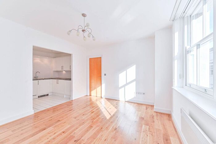 2 Bedroom Flat For Sale In Matthew Parker Street, St James's Park, London, SW1H