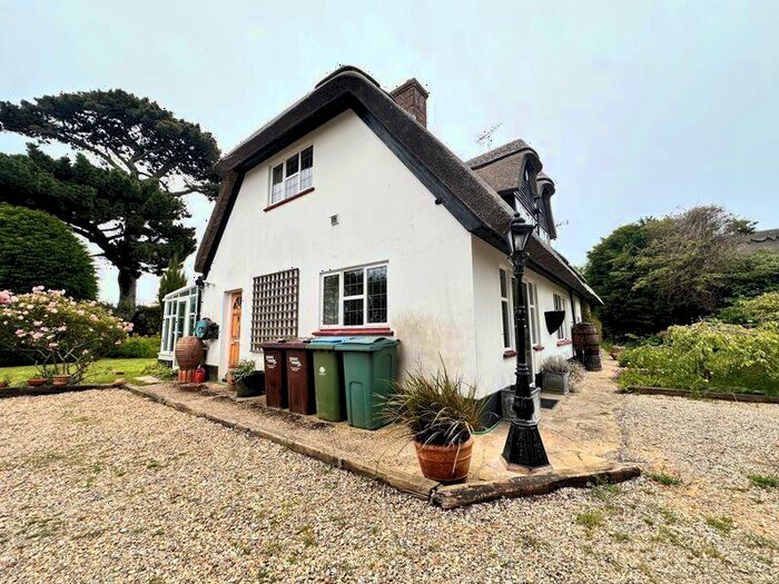 1 Bedroom Apartment To Rent In Sea Close, Bognor Regis, PO22