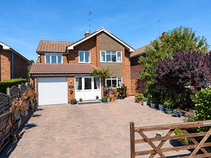 4 Bedroom Detached House For Sale In Langley Road, Claverdon, Warwick, CV35