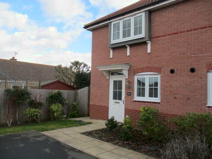 3 Bedroom Semi-Detached House To Rent In Vespasian Way, North Hykeham, LN6