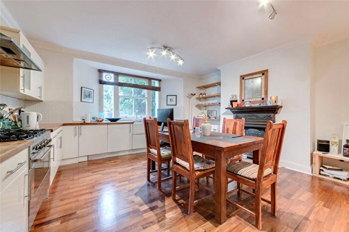 2 Bedroom Maisonette To Rent In Eldon Grove, Hampstead, NW3