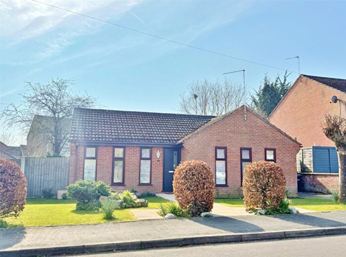 2 Bedroom Bungalow For Sale In Bridport Road, Verwood, BH31
