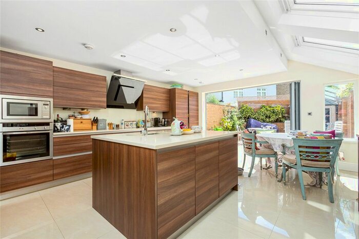 4 Bedroom Terraced House To Rent In Ewald Road, London, SW6