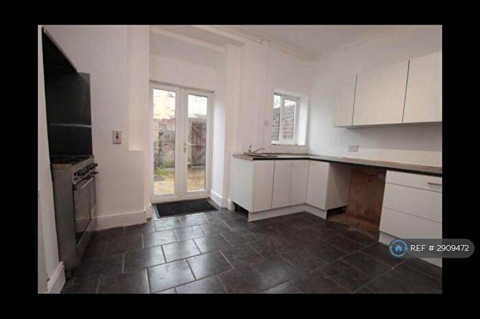 2 Bedroom Terraced House To Rent In Garnett Street, Darwen, BB3