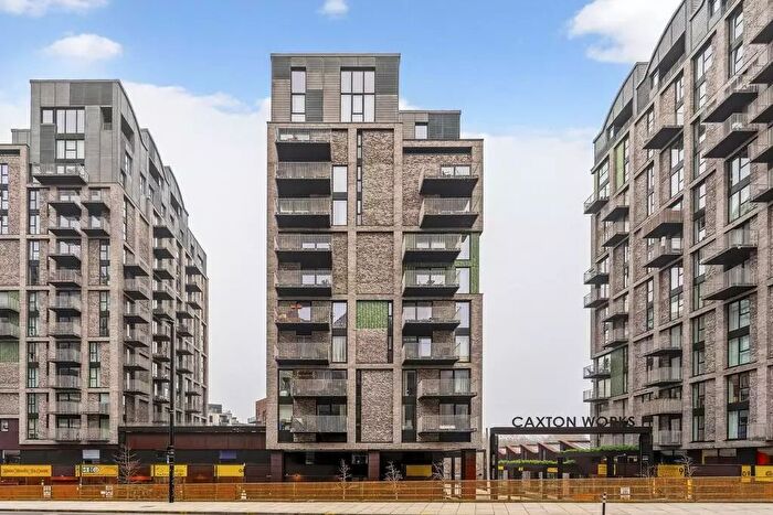 1 Bedroom Flat To Rent In Centurion Tower, , Caxton Street North, London, E16