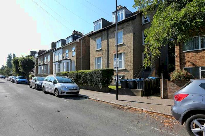 2 Bedroom Apartment To Rent In Nicholson Road, Croydon, CR0
