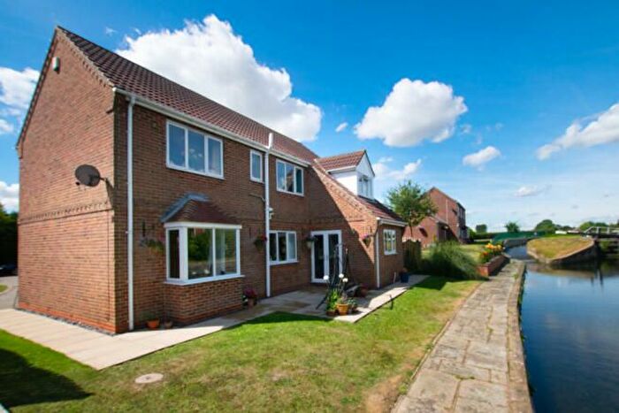 4 Bedroom Detached House For Sale In Canal View, Station Street, Misterton, DN10