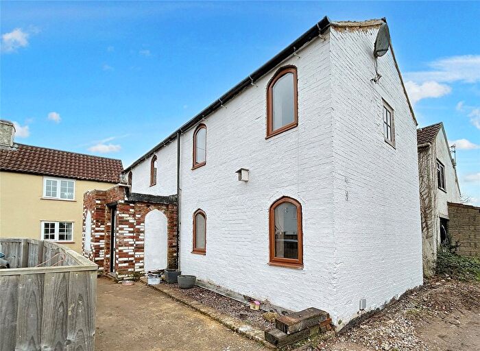 3 Bedroom Semi-Detached House For Sale In Norleaze, Heywood, Westbury, BA13