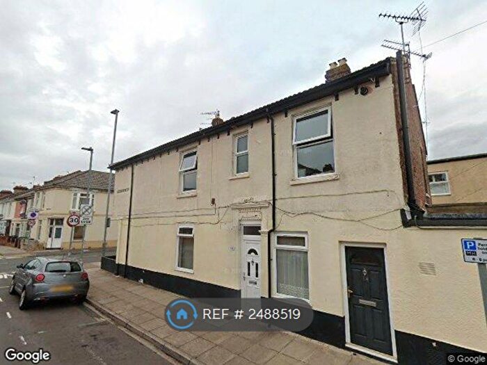 1 Bedroom Flat To Rent In Winter Road, Southsea, PO4