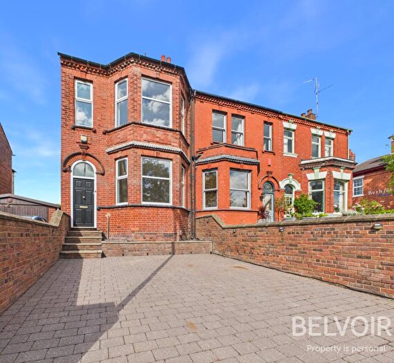 4 Bedroom Town House For Sale In Princes Road, Stoke On Trent, ST4