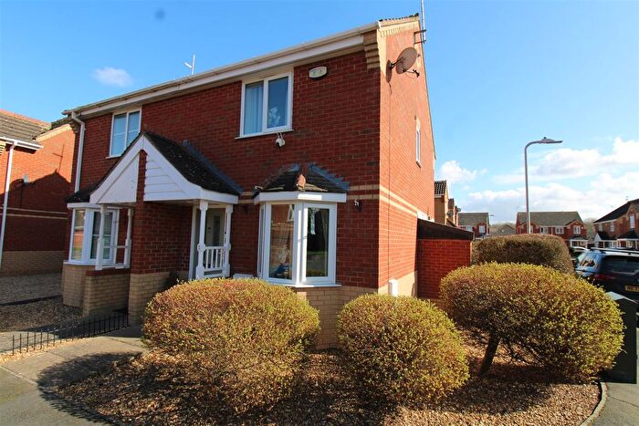 2 Bedroom Detached House To Rent In Harvester Way, Crowland, Peterborough, PE6