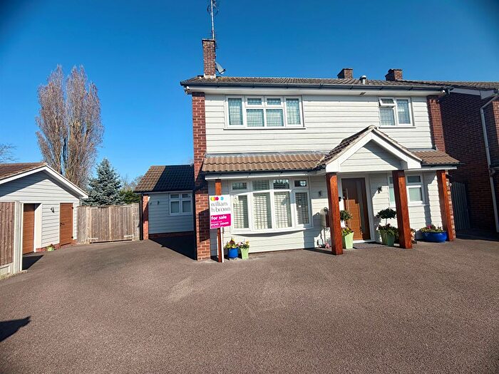 4 Bedroom Detached House For Sale In Spalding Way, Great Baddow, Chelmsford, CM2