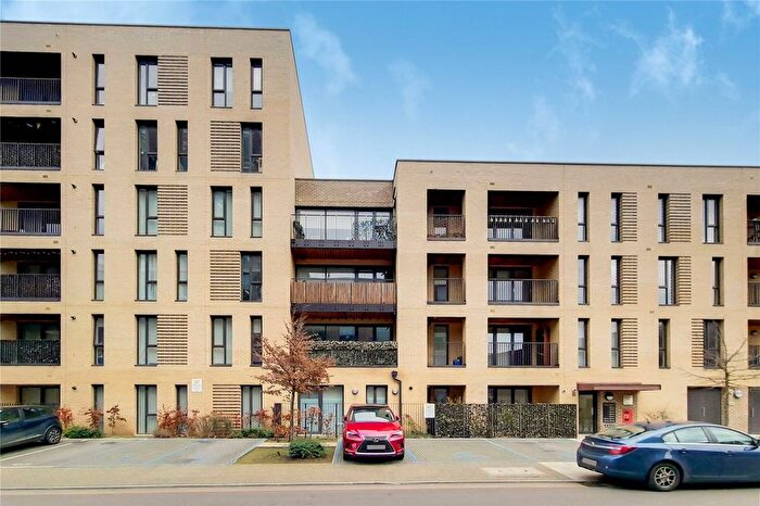 2 Bedroom Flat To Rent In Percival Avenue, London, NW9