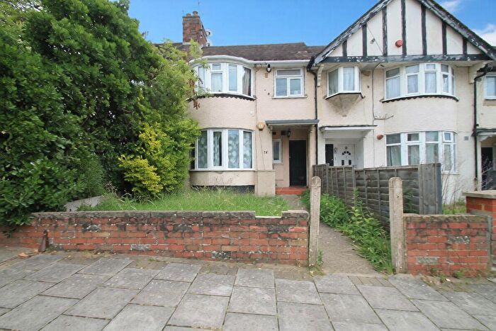 1 Bedroom Flat For Sale In Dudley Road, Harrow, HA2