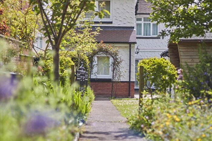 4 Bedroom Detached House For Sale In Buckerell Avenue, St Leonards, Exeter, EX2