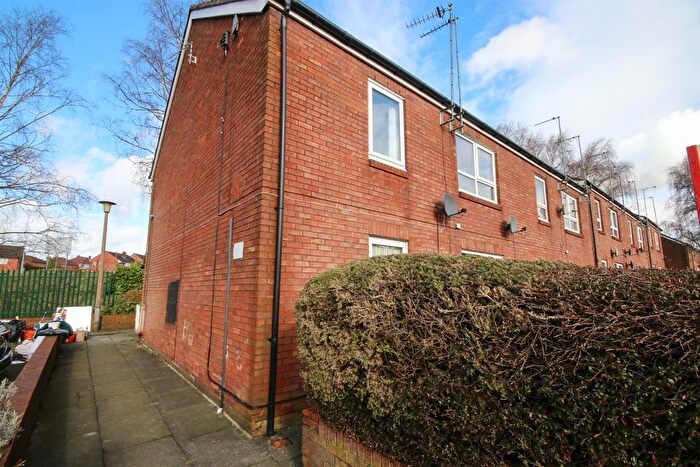 2 Bedroom Flat To Rent In Worsley Road, Swinton, M27
