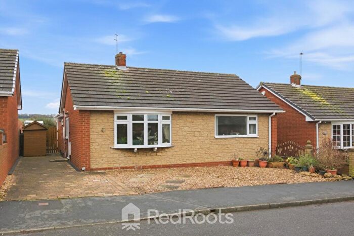 3 Bedroom Detached Bungalow For Sale In Crane Moor Close, Harlington, Doncaster, DN5