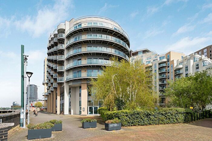 1 Bedroom Flat For Sale In Bridges Court Road, London, SW11
