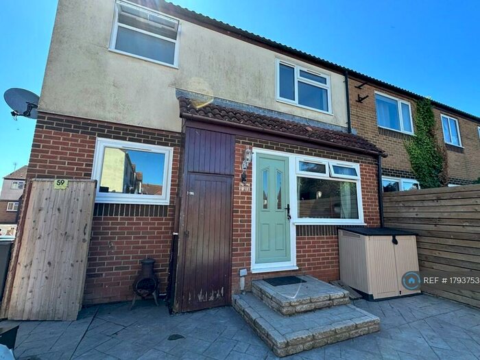 1 Bedroom Semi-Detached House To Rent In Gorse Cover Road, Severn Beach, Bristol, BS35