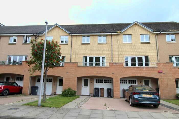 3 Bedroom Terraced House To Rent In Frater Place, Aberdeen, AB24