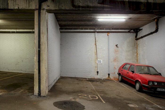 Garage / Parking To Rent In Kings Stable Lane, Grassmarket, Edinburgh, EH1