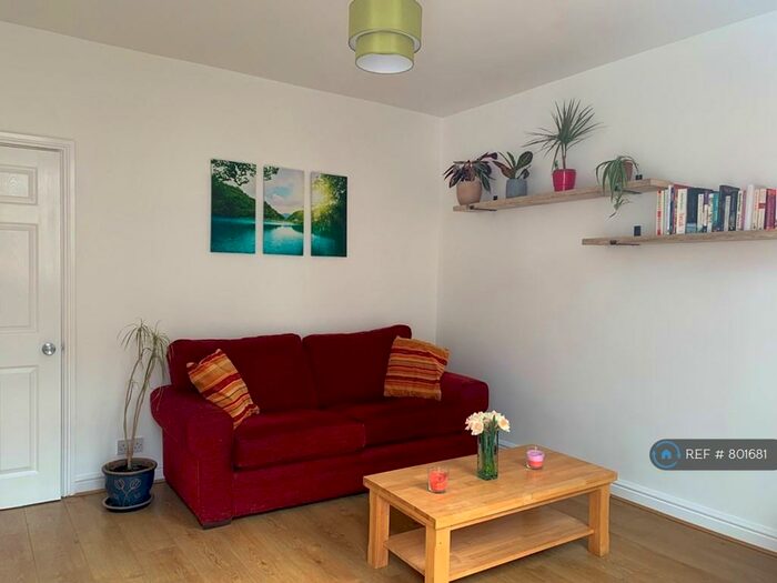 3 Bedroom Terraced House To Rent In Fentonville Street, Sheffield, S11