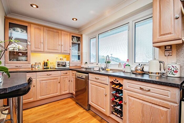 5 Bedroom Detached House For Sale In Southlands, Tenby, Pembrokeshire, SA70